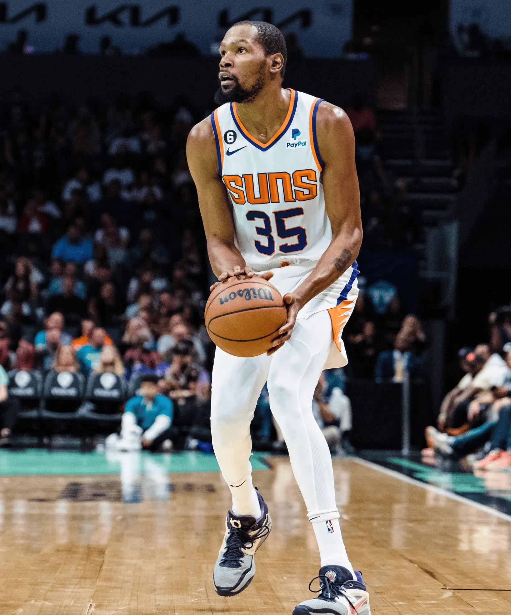 杜兰特重要时刻锐不可当，热火带队取胜！全场沸腾不已的简单介绍