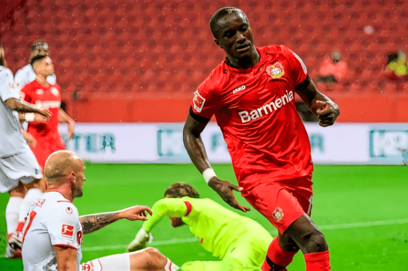 赛后勒沃库森再遭质疑：德甲节点到来；媒体盛赞；数据趋势出现新变化的简单介绍